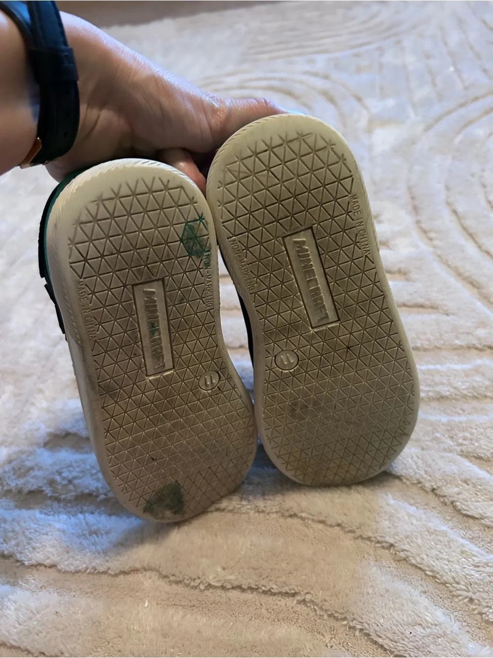 Minecraft Little Boys Size 11 Shoes